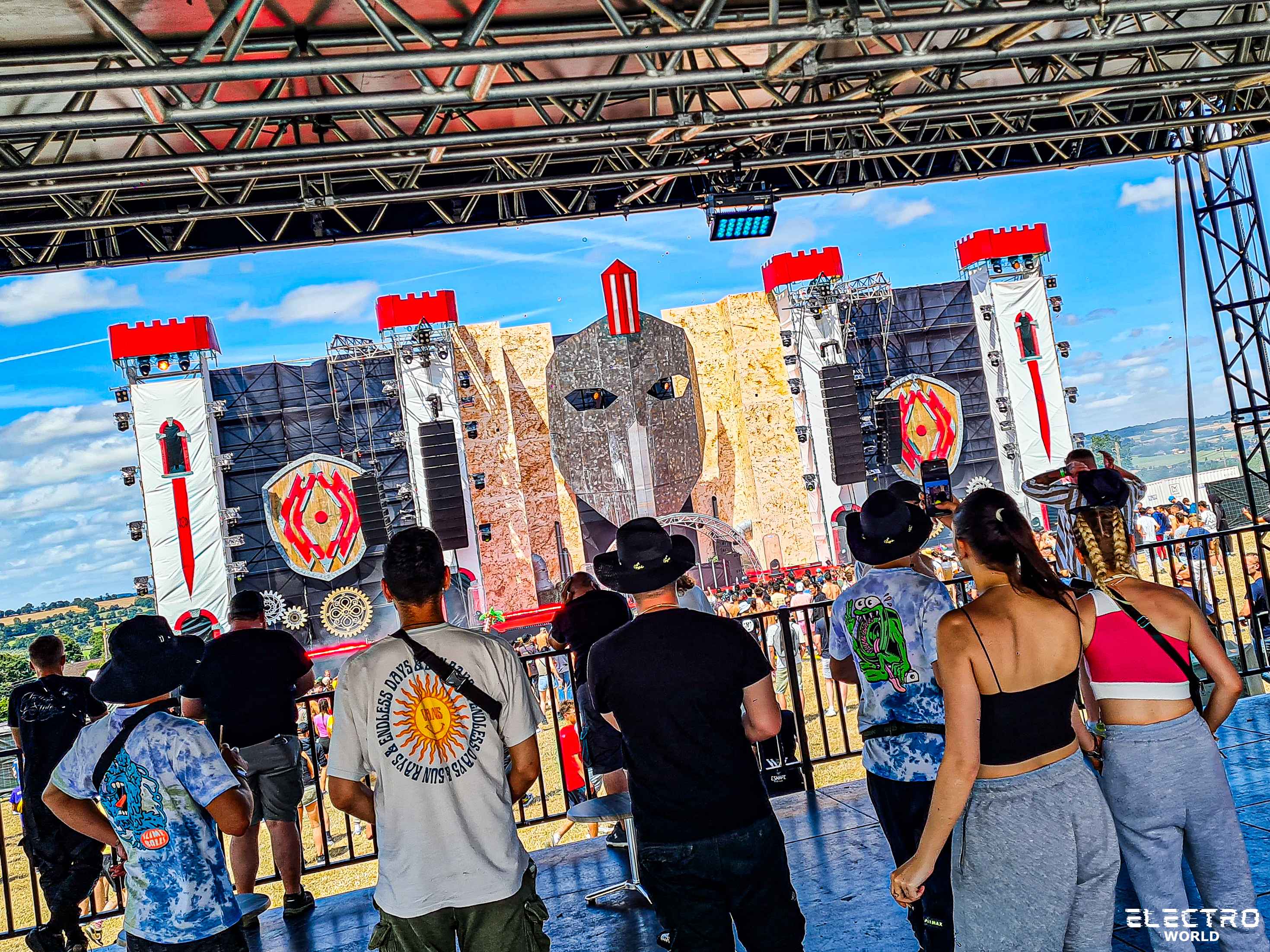 La vue depuis l'espace VIP de la Mainstage - Eskape Festival 2023